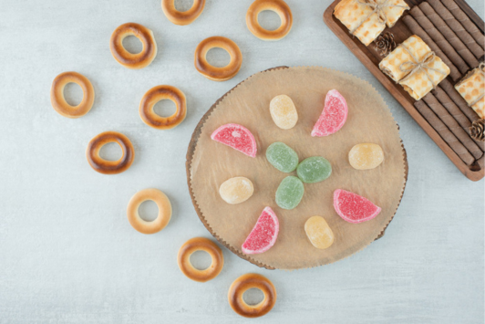 10 ขนมญี่ปุ่นและขนมเกาหลีสุดอร่อยที่ต้องลอง พร้อมพิกัดเด็ดในย่านดัง